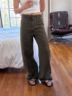 Lemaire High Waisted Curved Pant in Moss Green / FR38